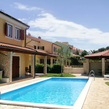 Oliva Holiday Apartment Apartment Banjole