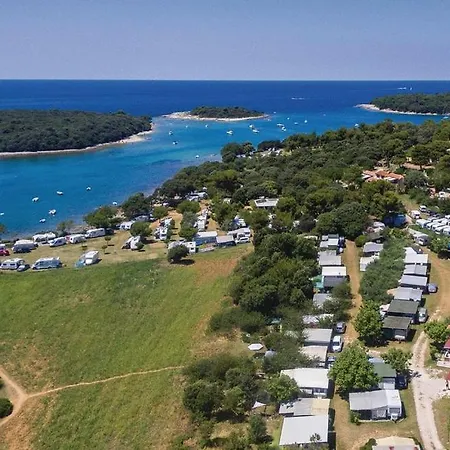 Oliva Apartmán *